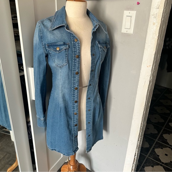 Dollhouse | denim dress size medium - Picture 3 of 6